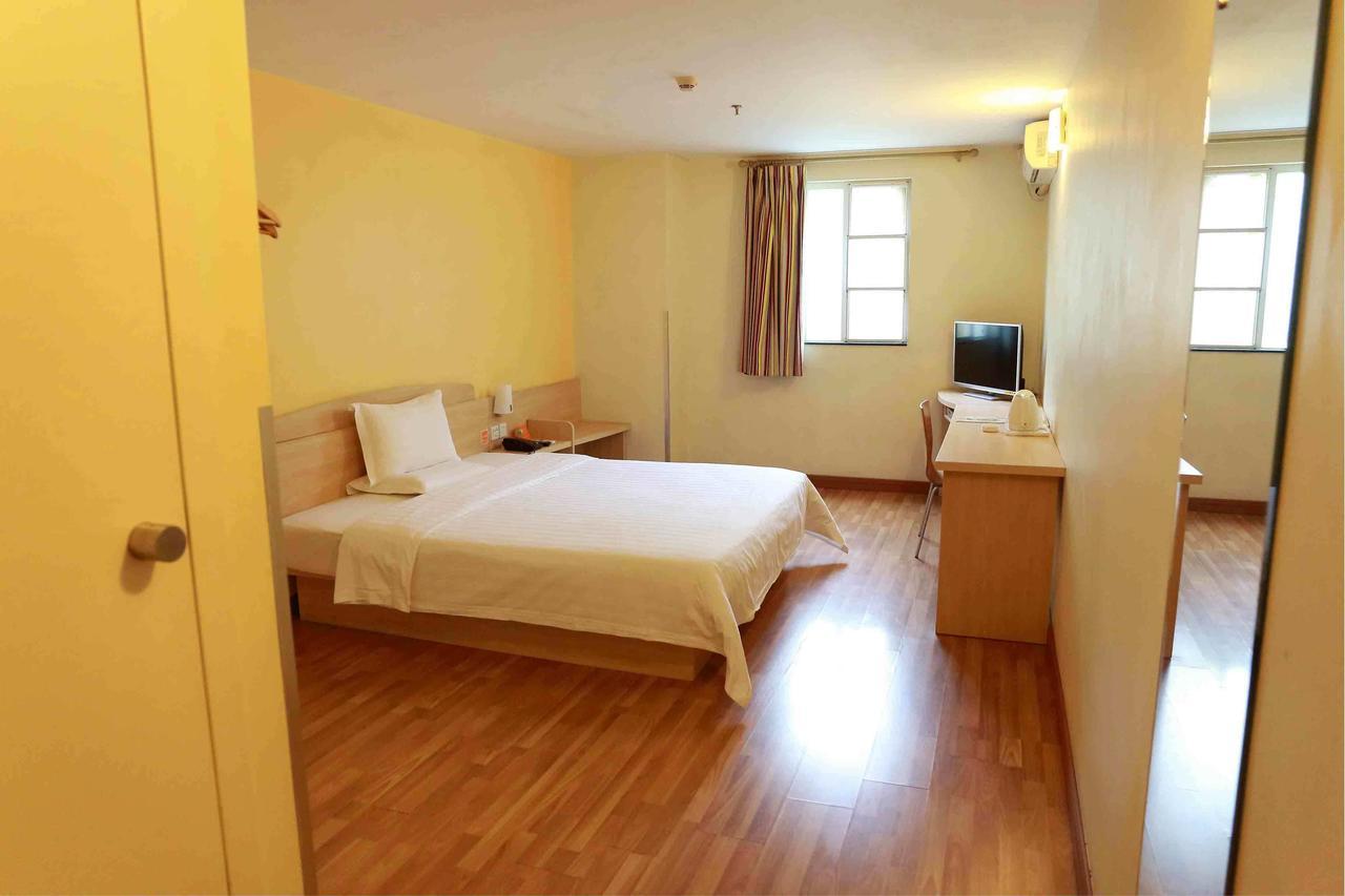 7Days Inn Chenzhou Guiyang Ouyanghai Avenue חדר תמונה