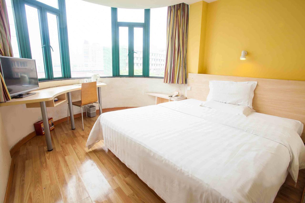 7Days Inn Chenzhou Guiyang Ouyanghai Avenue חדר תמונה