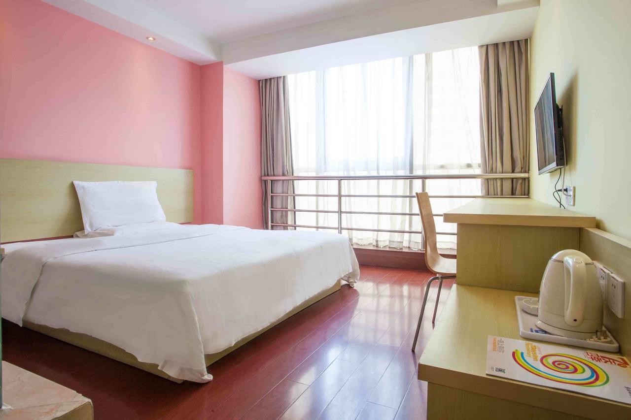7Days Inn Chenzhou Guiyang Ouyanghai Avenue חדר תמונה